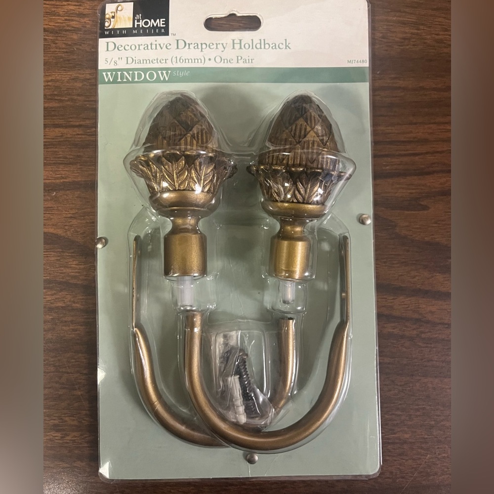 Drapery Hooks